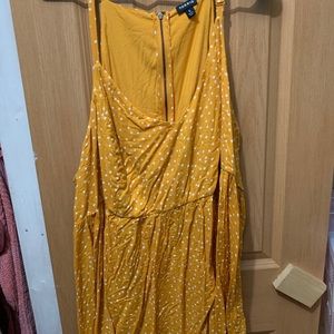 Yellow polka dot camisole top torrid 4